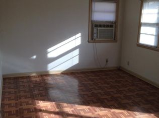 825 S Roanoke Ave, Springfield, MO 65806