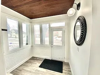 31 Everett St — Photo 5