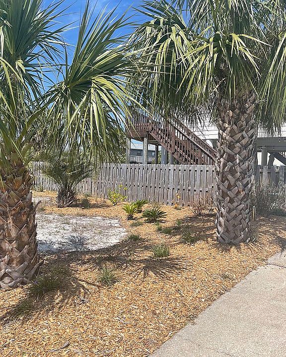 2nd image of 913 Panferio Dr