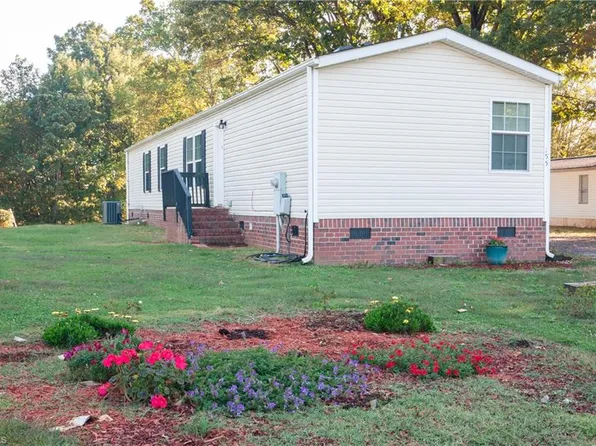 155 Liberty Rd, Mocksville, NC 27028