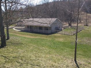 398 Markle Rd, Apollo, PA 15613