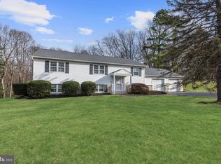 1 Firwood Ct, Cockeysville, MD 21030