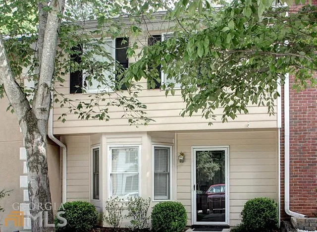 1002 Kennesborough Rd photo 1
