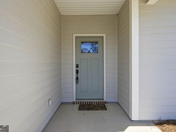 3rd image of 204 Turtle Cove Ln