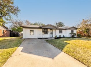 5625 Cloverdale Dr, Fort Worth, TX 76134