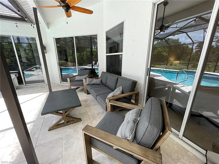 25260 Bay Cedar Dr — Photo 34