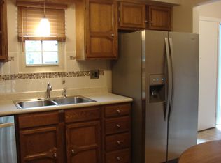 2 Parkview Way, Parkersburg, WV 26104
