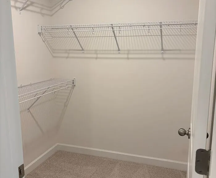 424 Luna Ln — Photo 24