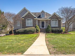 406 Raven Ct, Graham, NC 27253