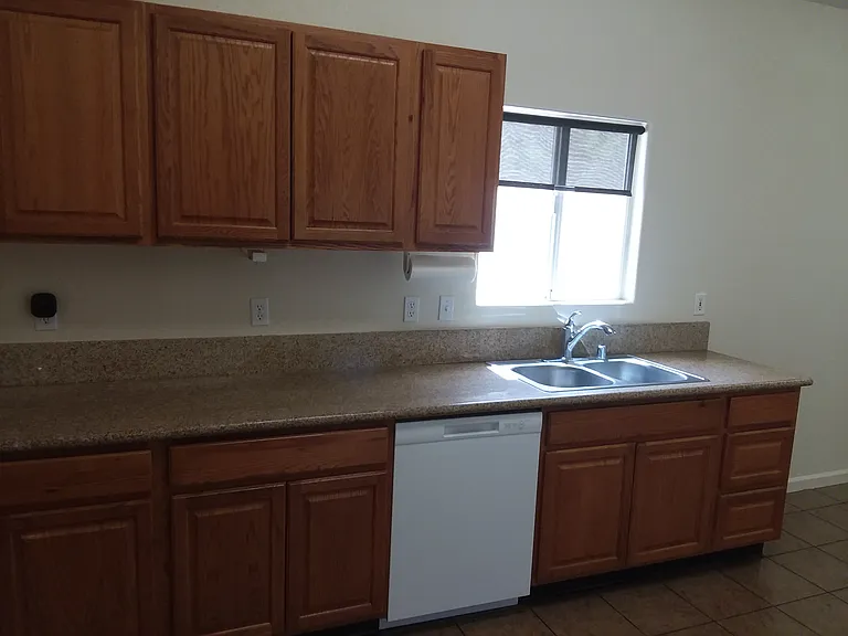 2214 Sacred Mountain Ct — Photo 5