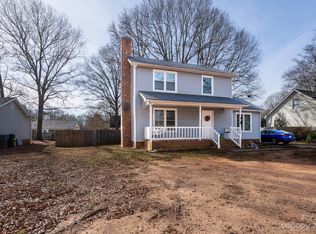 6924 Carriageway Ln, Charlotte, NC 28227