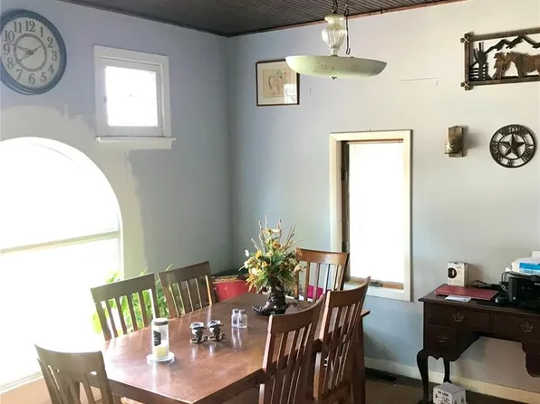 111 Highway U, Steelville, MO 65565