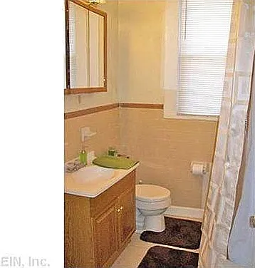 Down stairs bathroom