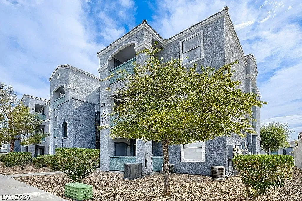 6955 North Durango Drive Unit 3081 — Photo 3