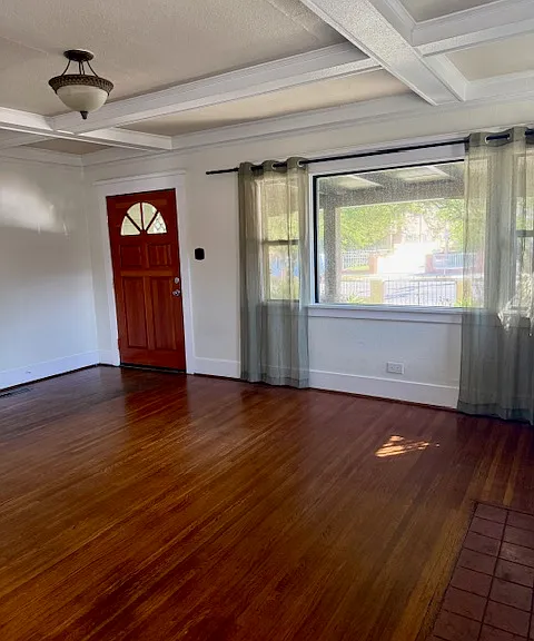 204 N Avenue 51 #51 — Photo 5