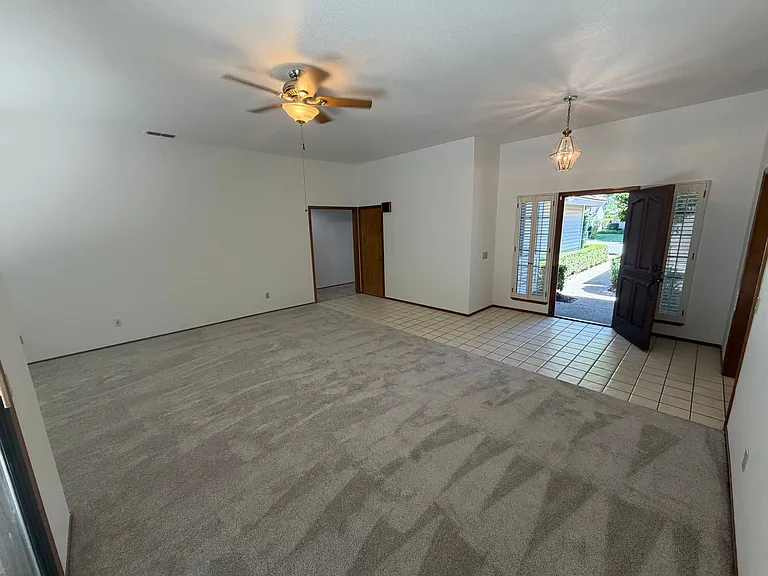 11674 Prospect Hill Dr — Photo 8