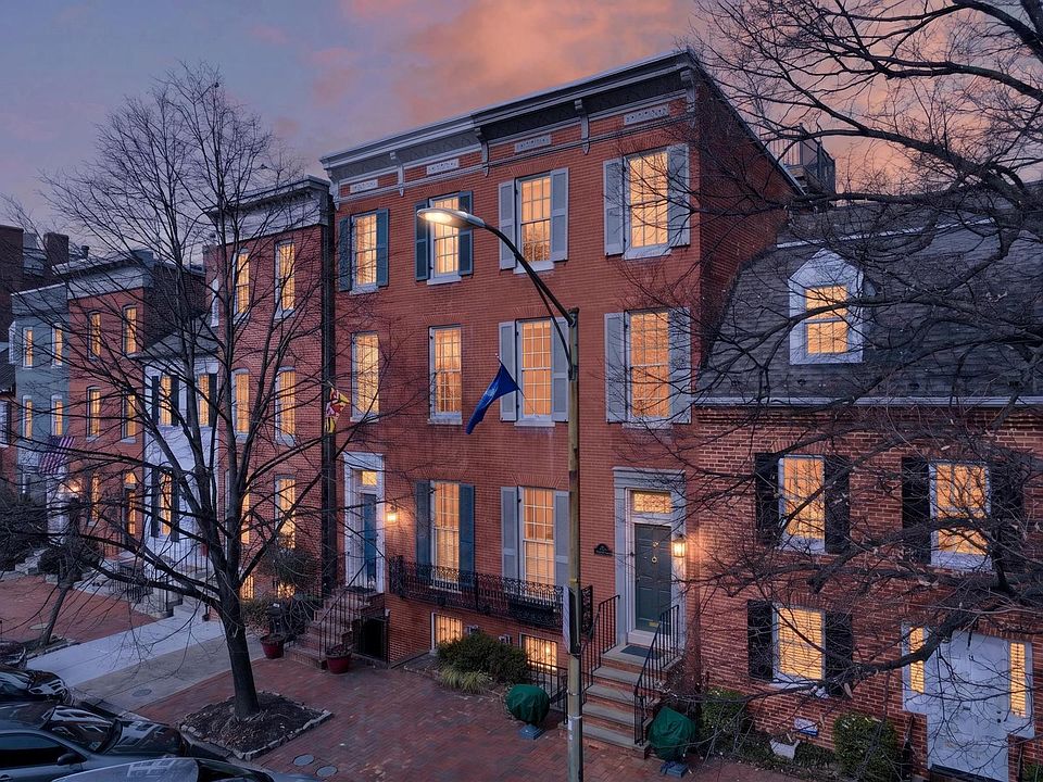 1st image of 116 E Montgomery St