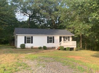 34 Varnes Dr, Martin, GA 30557