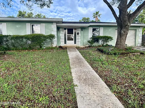 1032 Frost Ln Photo 1