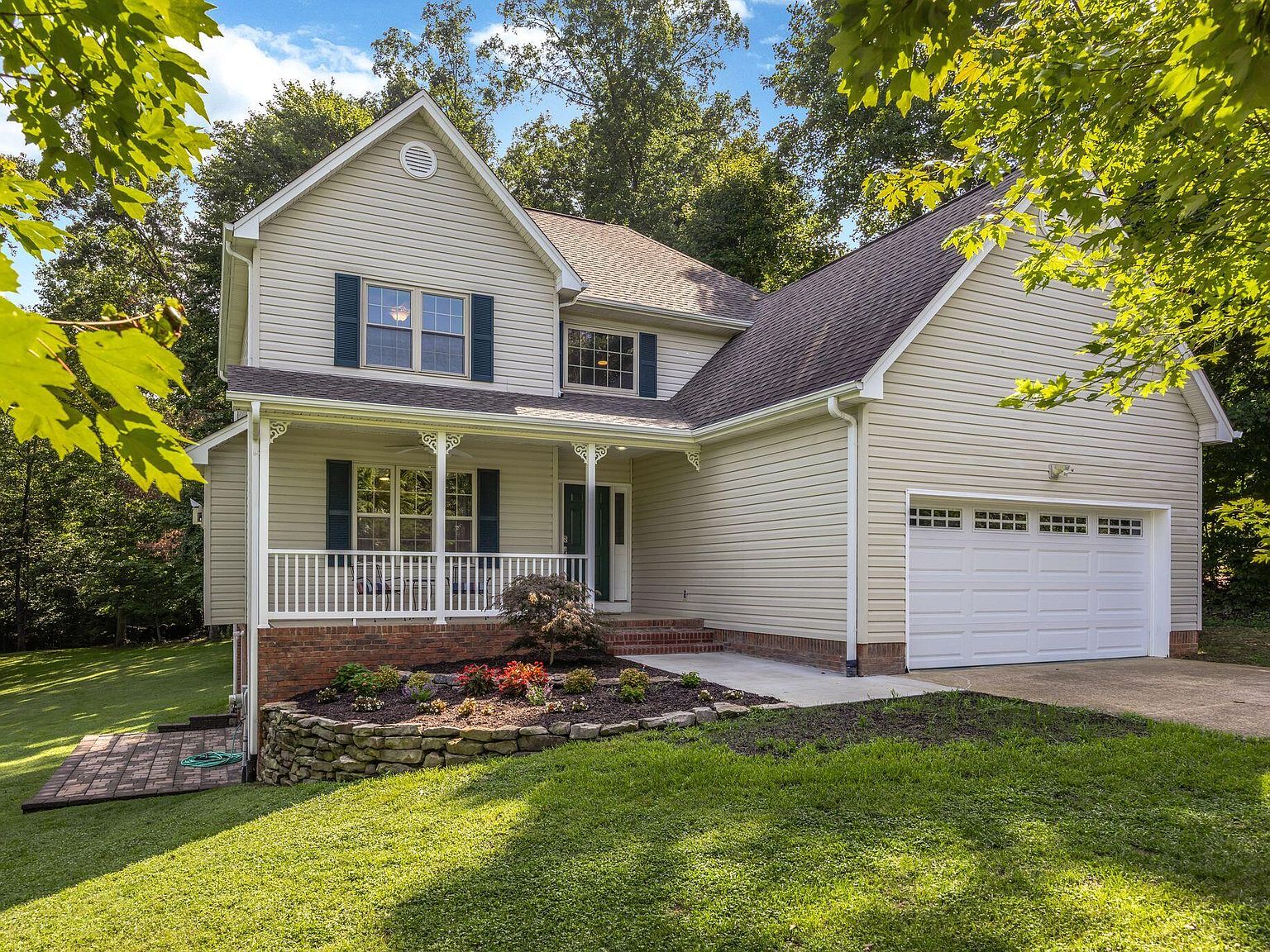 8946 Grey Mountain Dr, Ooltewah, TN 37363 | Zillow
