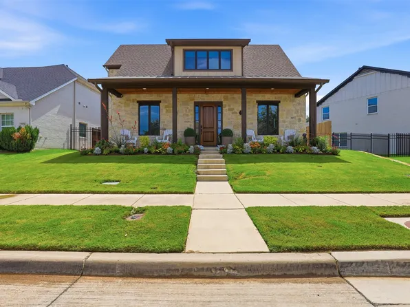 527 Trailrider Rd, Fort Worth, TX 76114