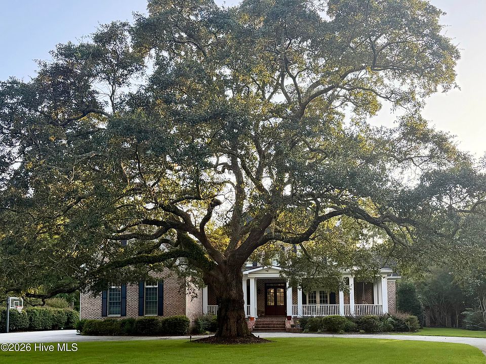 1st image of 206 Cabbage Inlet Lane