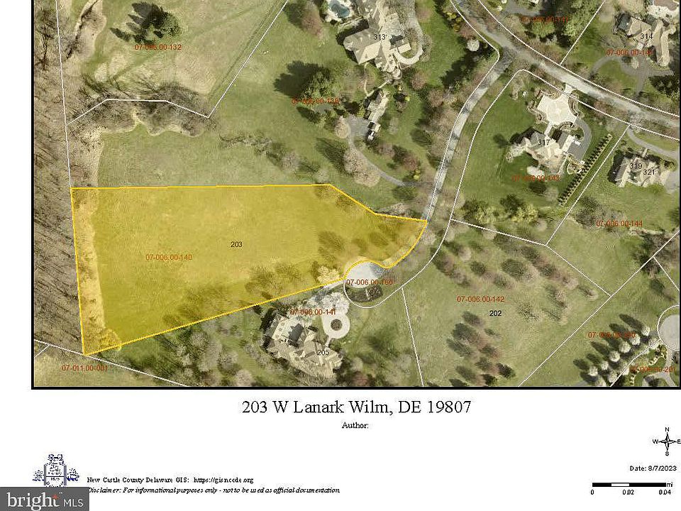 2nd image of 203 W Lanark Dr