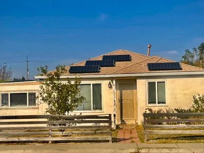 817 W Center St, Manteca, CA, 95337