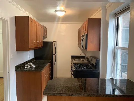 Rented by Winzone Realty Inc | media 14