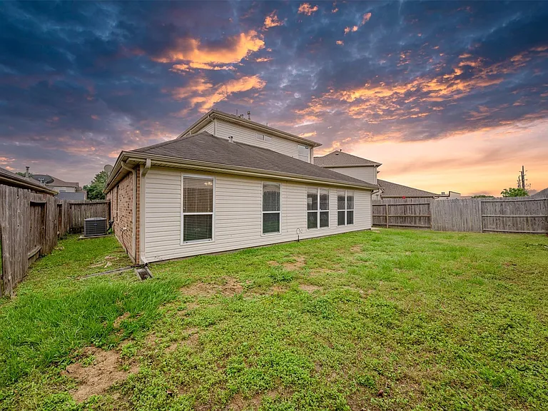 10926 Moonlit Fields Ct — Photo 39