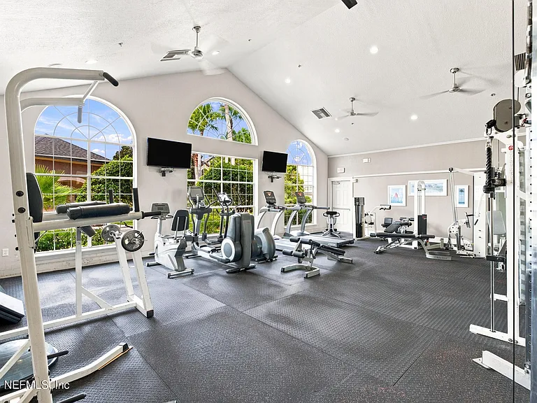 10961 Burnt Mill Rd #137 — Photo 36