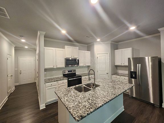 2nd image of 2079 Pinnacle Walk Dr