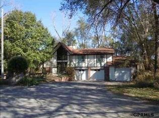 12541 N 40th St, Omaha, NE 68112