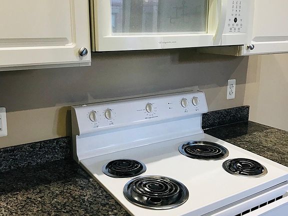 4th image of 1001 Chestnut St #905