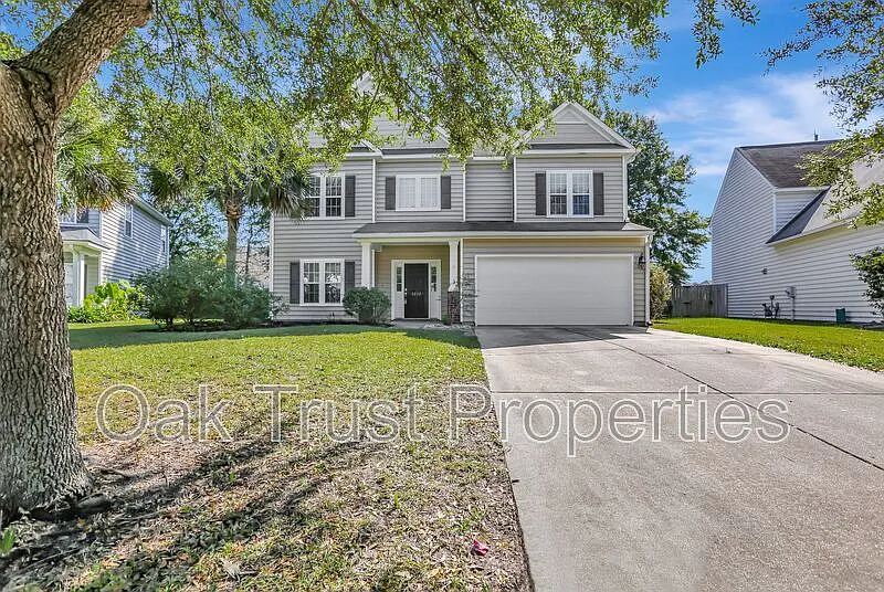 4 bed, 2.5 bath, 2355 sqft, $2,495 — Photo 2