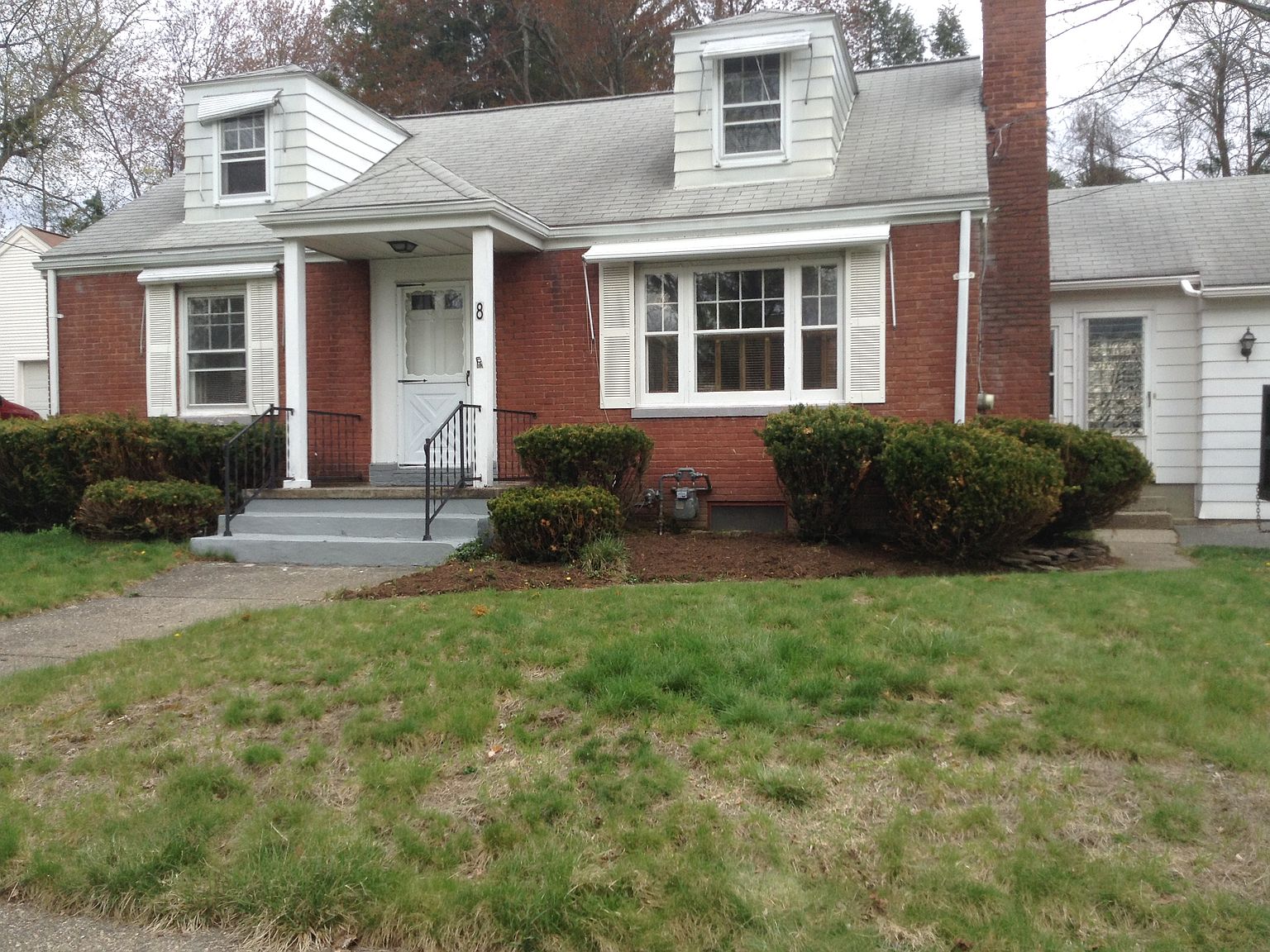 8 Lawrence Ave, South Hadley, MA 01075 Zillow