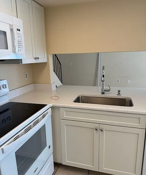 3276 Prince Edward Island Cir #2 — Photo 8