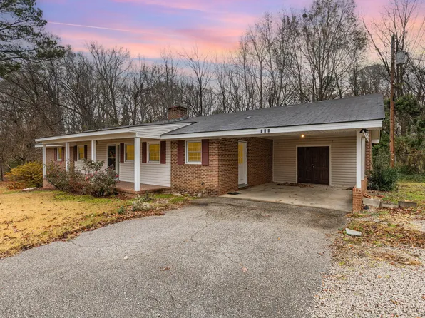 215 E Franklin St, Spring Hope, NC 27882