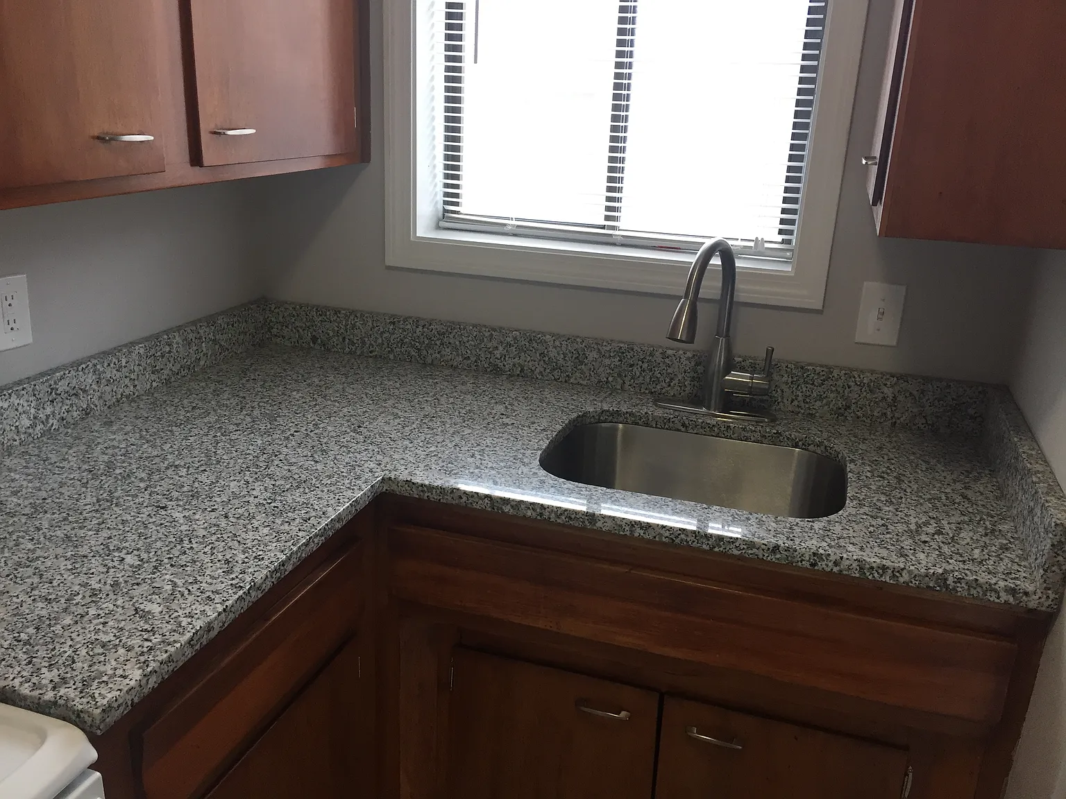 75 & 77 Elm Street — Photo 3