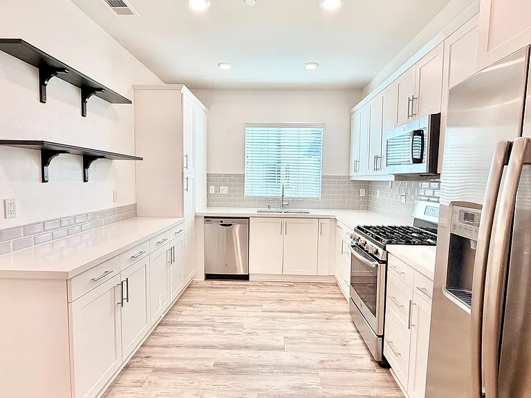 4374 Nautilus Way #9 — Photo 8