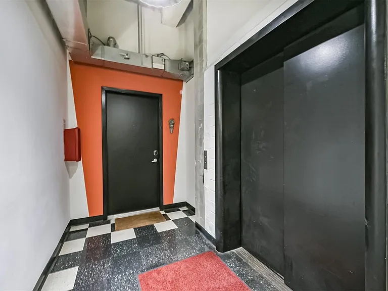 705 Main St #321 — Photo 6