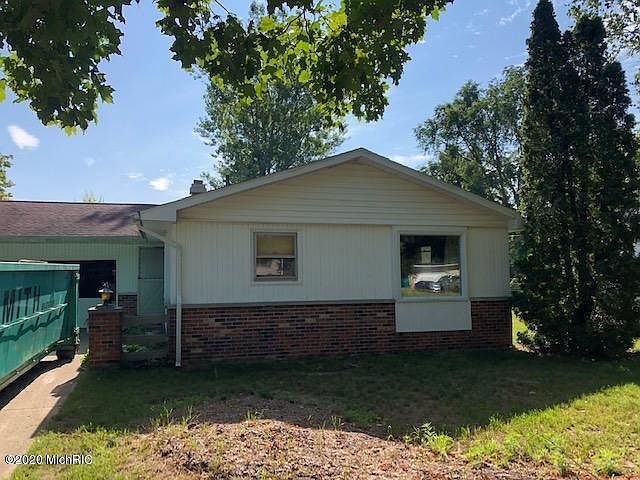 1st image of 18030 Shamrock Blvd