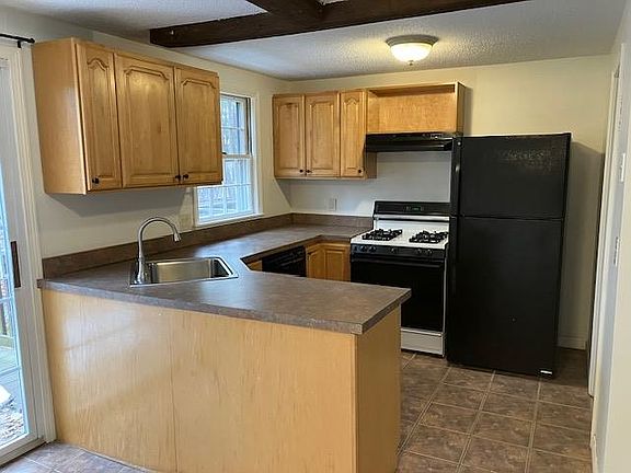 4th image of 63 Cannongate Iii Road #3