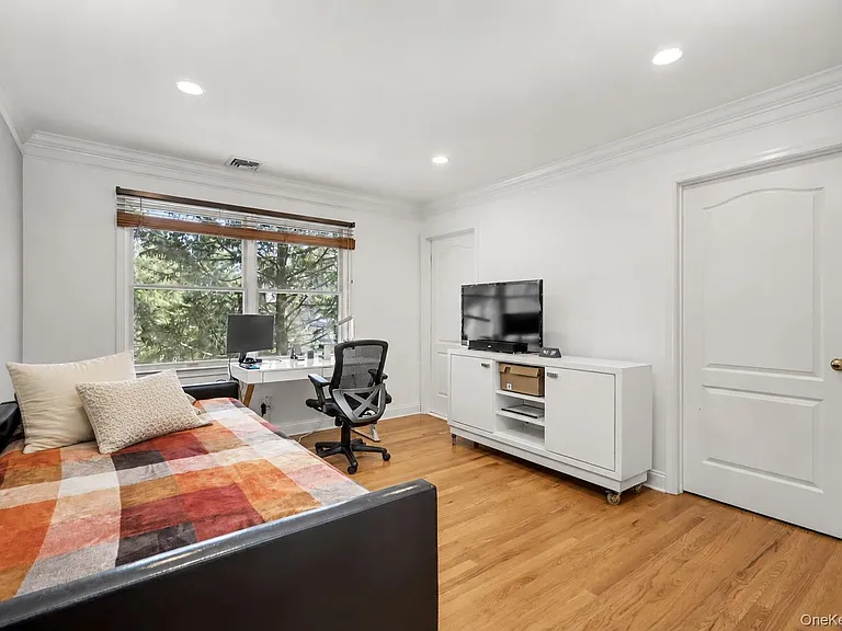49 Miller Cir — Photo 24