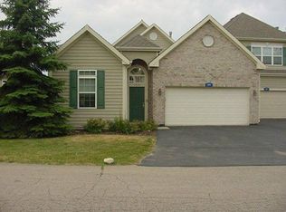 1043 Terrace Ct, Lake Geneva, WI 53147