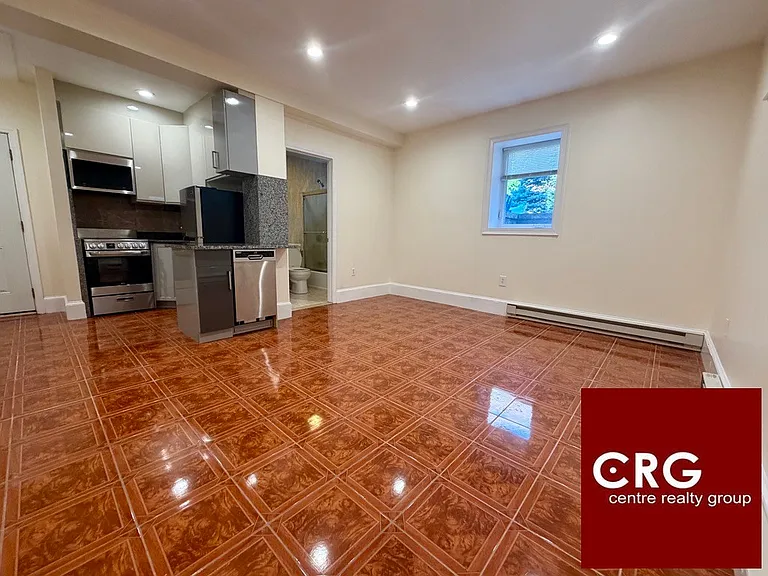 69 Babcock St #U7 — Photo 2
