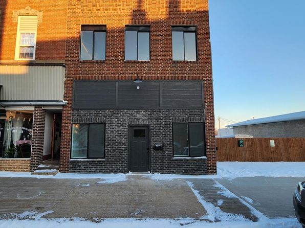 211 S State St #1, Madrid, IA 50156