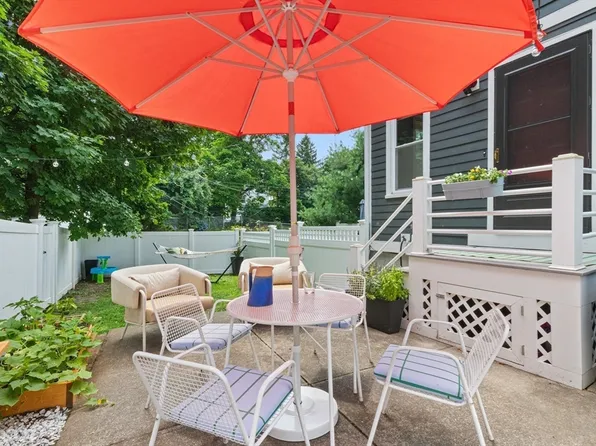 55 Rockvale Cir Unit 55, Jamaica Plain, MA 02130