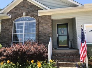 202 Huntington Pointe Dr, Thomasville, GA 31757