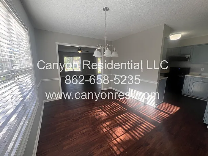 3 Landry Ct — Photo 8